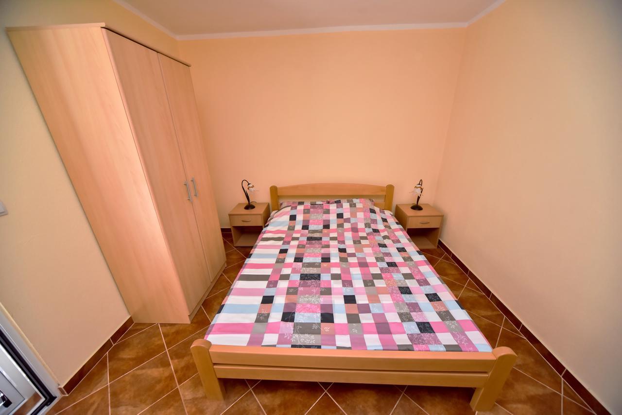 Apartmani Stanisic Čanj Exterior foto